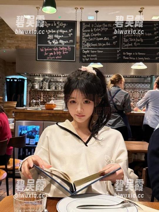 17吃瓜网导航，让我一步步迈入大小奇葩的世界…
