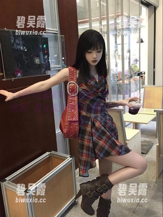 别错过！在“1970s蜜桃色”网址找到那些让你我忍俊不禁的黑料吧！
