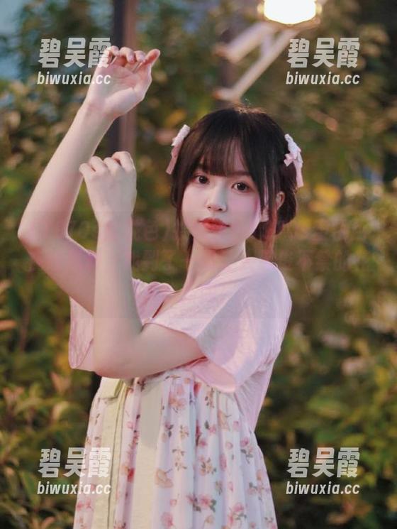 1970s蜜桃色 搜索快!1970s蜜桃色在线黑料,找到了一堆让人忍俊不禁的花边新闻!