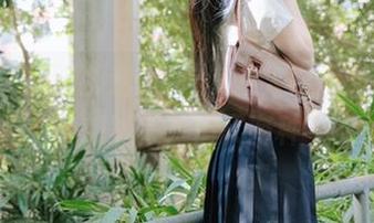 那道91吃瓜网入口的光，真让人一秒想进来，但又有种不安…
