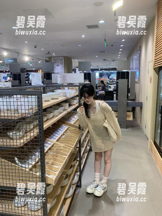 我在91吃瓜群众io的世界里沦陷，夏天也不能抵挡我的吃瓜心！