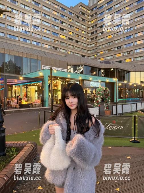 91吃瓜群众 听说91吃瓜群众有个神秘“传送门”,能通往午夜神秘失败发型集合?