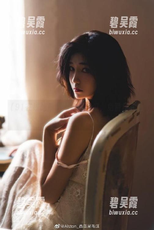 91在线吃瓜 91在线吃瓜,免费模式也太会上头了吧,有点上瘾呢。