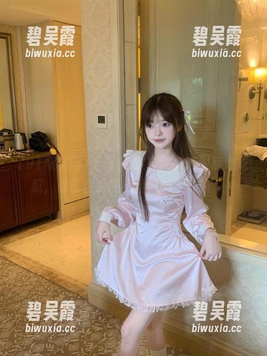 下载91黑料网，随时随地吃瓜，保证你的桃花运只剩下“黑”！