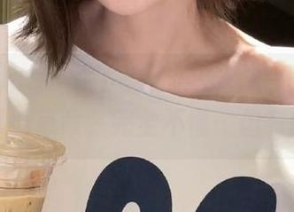 cgw你下载了吗？听说还有随机瓜可以算命，完全不懂…但有趣！