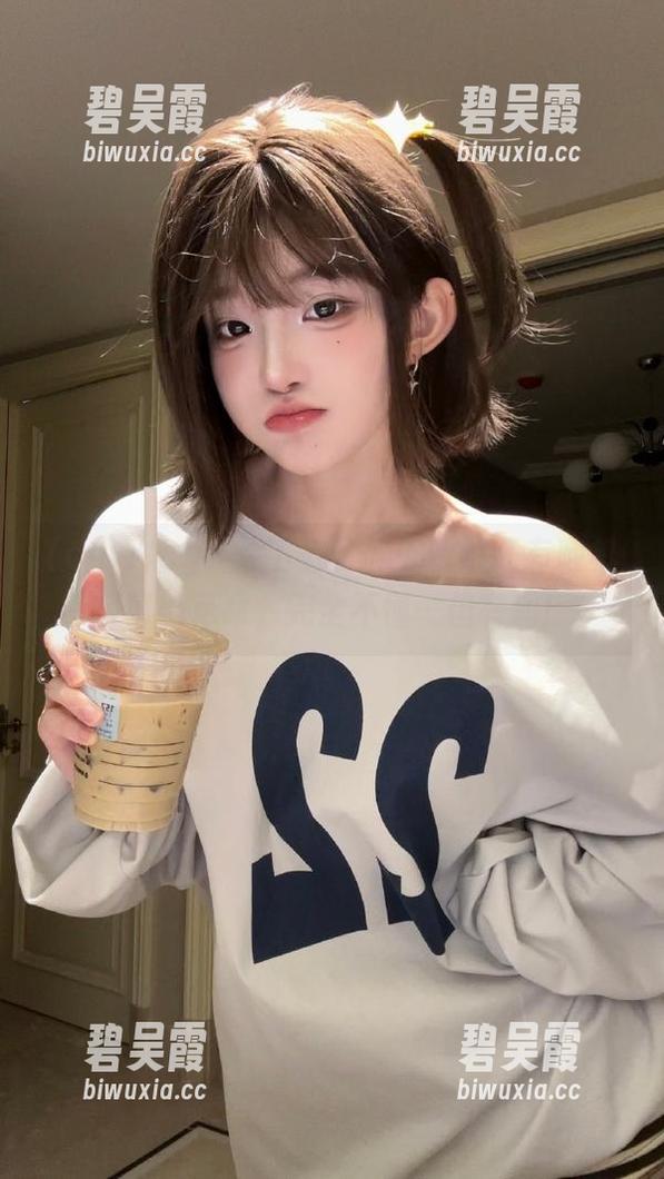 cgw你下载了吗？听说还有随机瓜可以算命，完全不懂…但有趣！