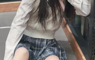 用iOS刷吃瓜天堂，仿佛坐在幽静的瓜田里
