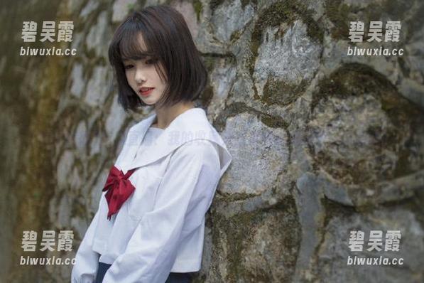 吃瓜直播 吃瓜直播:我的收藏夹里都快成瓜园了,哈哈哈!