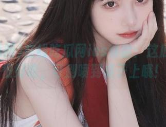 在线吃瓜网ios体验：这瓜果然很好吃，可别喷到桌子上哦！