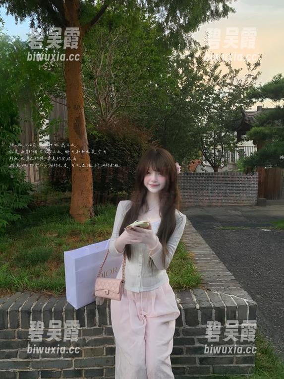 吃瓜网 一键下载“吃瓜网”,在线八卦也能变得如此简单,你还在等什么?