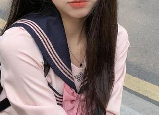 小心！你又要被快手网红视频扎心了，吃瓜网址下载让你自虐成瘾