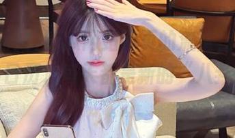 吃瓜网站网页的流量，偶尔也像个小日历，每天都是新的“八卦”午餐。