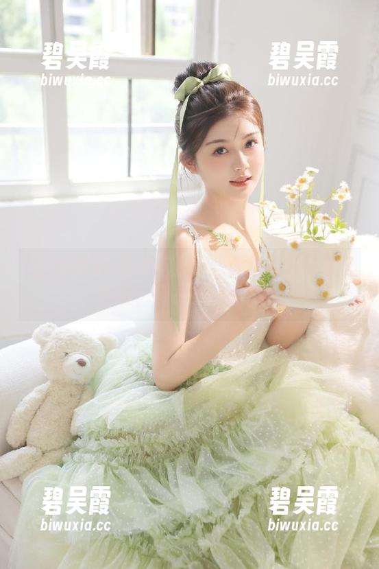 吾爱吃瓜网：此生和八卦永久纠缠，网里的戏真多。