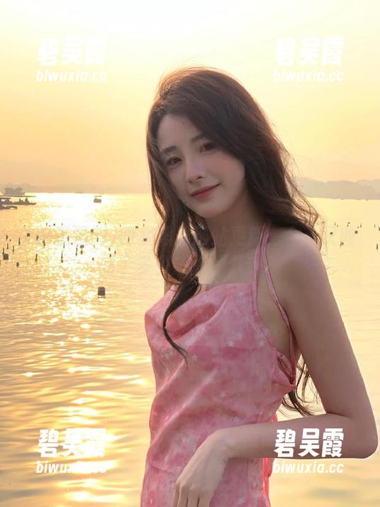明星黑料网站更新：今天又收到了多少感人的八卦？