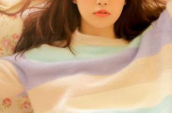 别哭，明星黑料更新，今天的热点是那个爱吃榴莲的美女裙子没穿好！