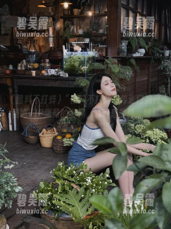 “黑料不打烊”传送门如何俯瞰VIP账号的世界，明明想静静，结果好奇心又在作祟！