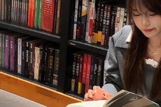探秘首页：万篇长征黑料正能量其实就像匹黑狼伪装成小白兔？