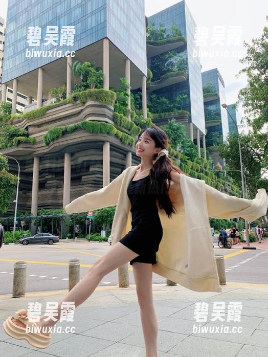 黑料社不打烊 黑料社不打烊,眼神太忙了,快下载最新热门八卦吧