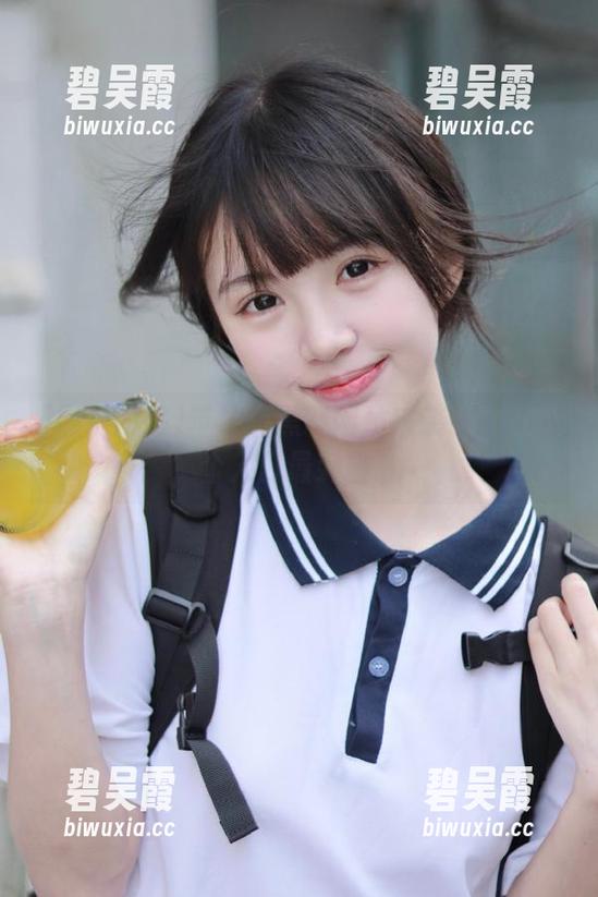 苹果版黑料网站来袭！究竟哪个入口最刺激？