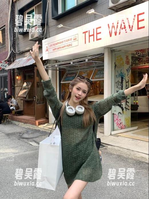 手握黑料网页版，直达瓜果飘香之地，今天的新闻吃得我心里痒！