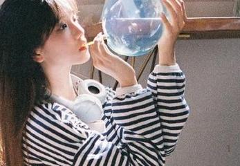 今日“黑瓜吃料”发布，瓜皮剥开后，竟藏嫌疑犯？